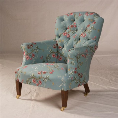 Austin Chair (Deep buttoned)